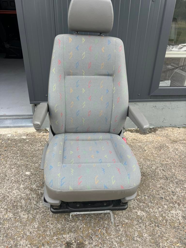 Stoel rechts comfort Volkswagen Transporter t5 inka, Tymtop5@gmail.com, Volkswagen, Tymtop, 3161EK