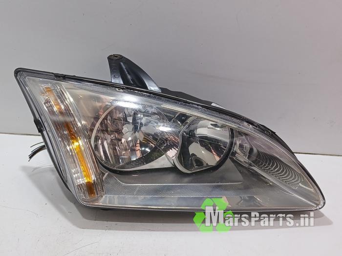 Koplamp rechts van een Ford Focus, Auto-onderdelen, Gebruikt, -, -, Ophalen of Verzenden