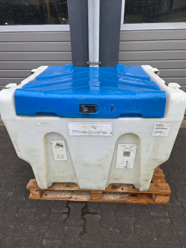 Adblue tank 430 ltr met 12v pomp, Ophalen of Verzenden, Gewasbescherming en Bemesting