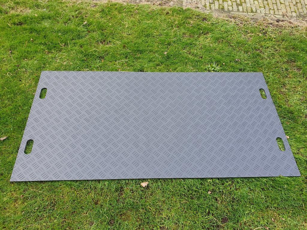 Kunststof rijplaten 240x120x15mm NIEUW, Doe-het-zelf en Verbouw, Platen en Panelen, Ophalen, Nieuw, Overige materialen, Minder dan 20 mm