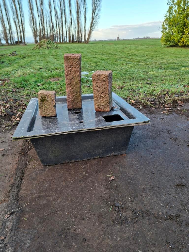Waterbak met graniet zuilen, Tuin en Terras, Ophalen, Zo goed als nieuw, Waterornament