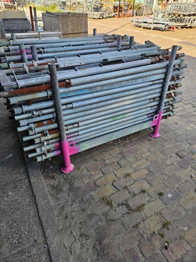 Klembalusters leuninghouder betondek verstelbaar, Doe-het-zelf en Verbouw, Ophalen, Gebruikt, ., .