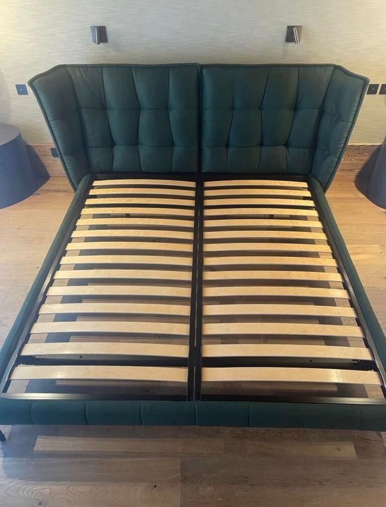 B&B Italia Husk bed matrasmaat 2x90x200 of 1x180x200cm cat.A, 9723 CA, Ophalen of Verzenden, Zo goed als nieuw, B&b italia