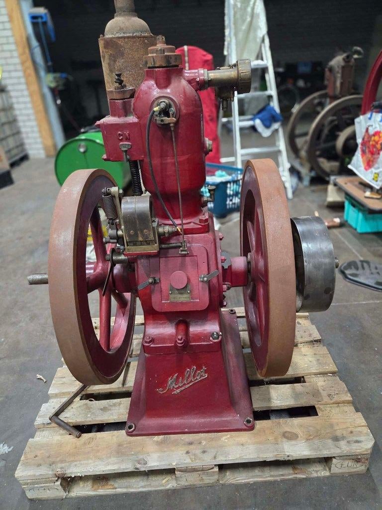 millot stationaire motor met laagspanningsmagneet, Ophalen, Gebruikt, Elektromotor