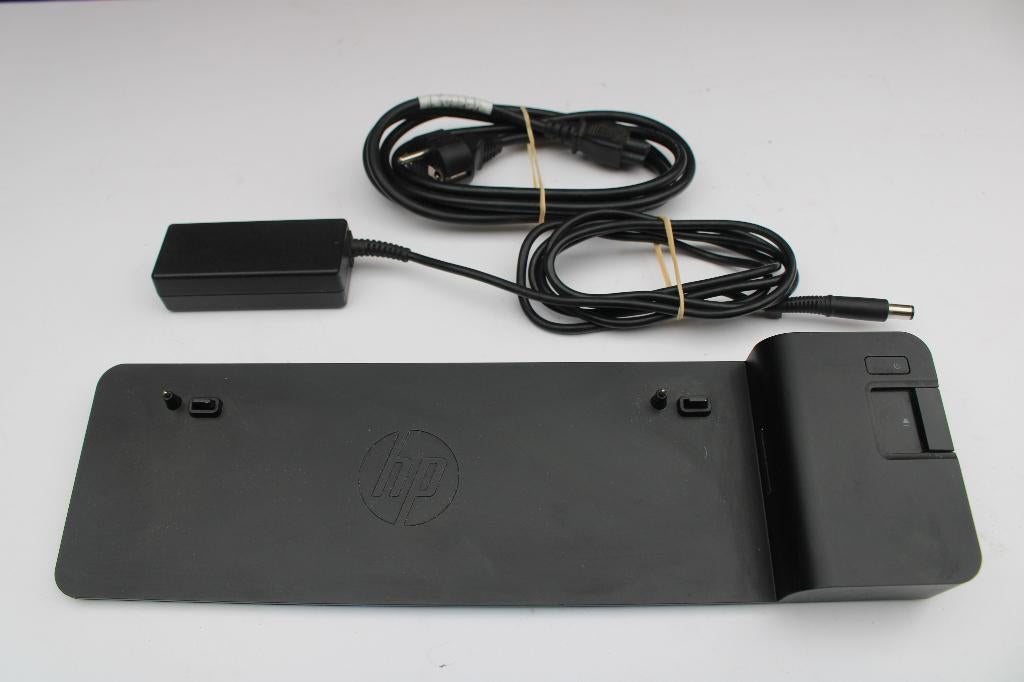 HP 2013 UltraSlim docking station, Ophalen of Verzenden, HP, Docking station, Gebruikt