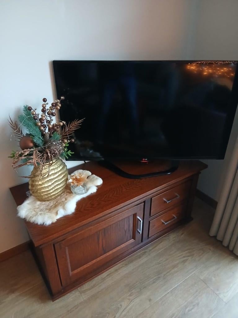 TV meubel, Ophalen, 100 tot 150 cm, Zo goed als nieuw, Minder dan 100 cm