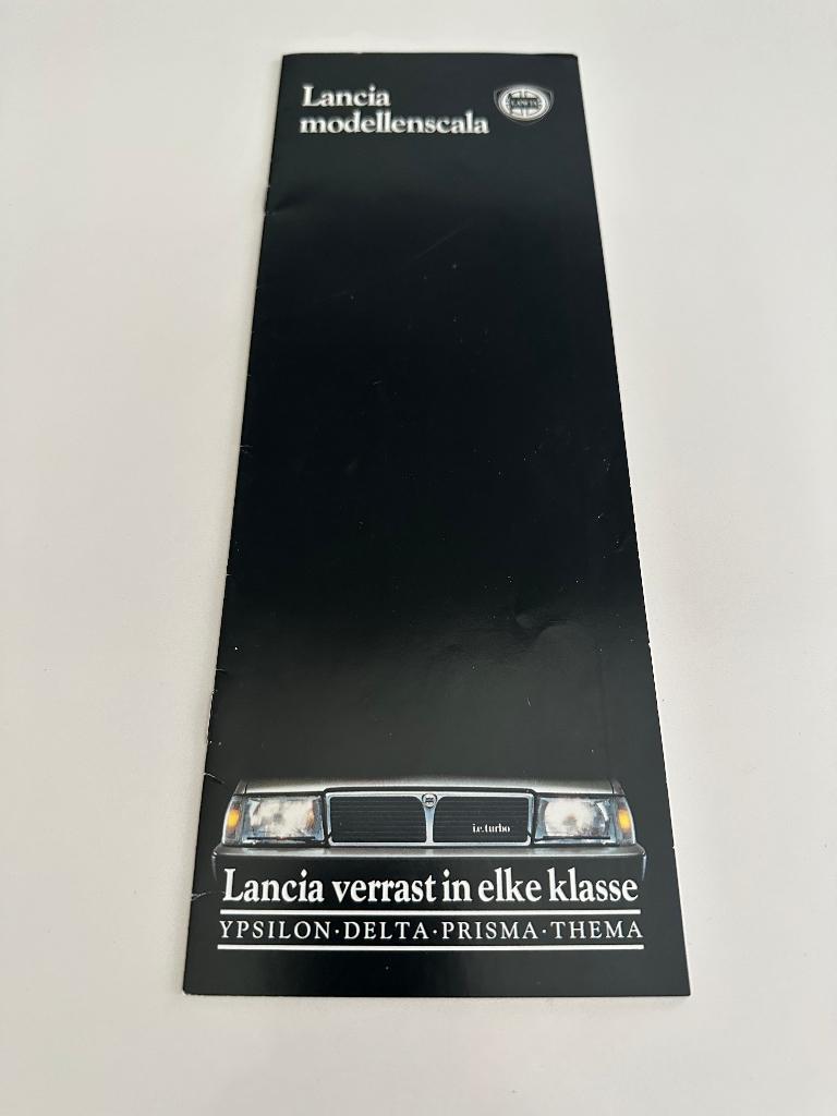 Folder Lancia Thema 8.32 HF Delta Ypsilon Prisma, Ophalen of Verzenden, Zo goed als nieuw, Overige merken