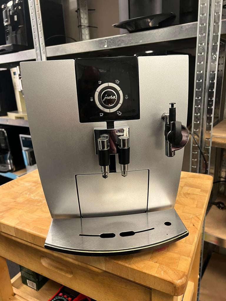 Jura j 5, Witgoed en Apparatuur, Koffiezetapparaten, Info@jura.com, 10 kopjes of meer, Koffiemachine, Ophalen of Verzenden