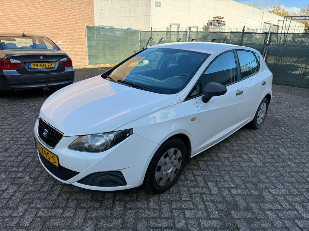 Seat Ibiza 1.2 Club 44KW 5DRS 2009, Auto's, Voorwielaandrijving, 40 €/maand, 1198 cc, Origineel Nederlands