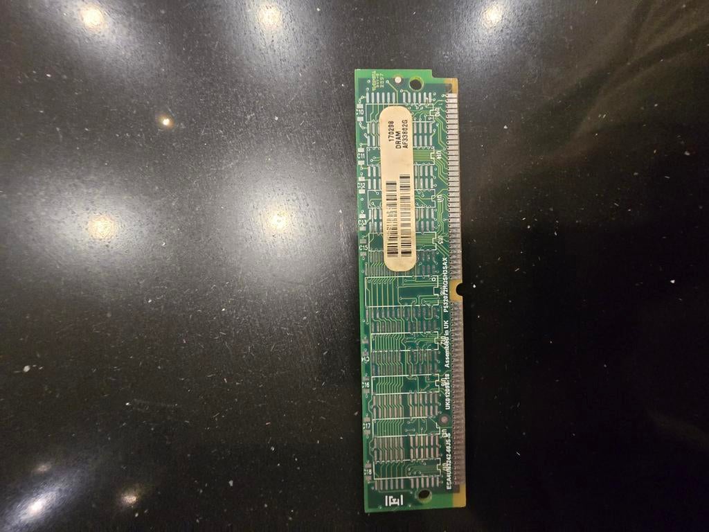 16MB EDO Geheugen, Onbekend, Overige soorten, Ophalen of Verzenden, Desktop