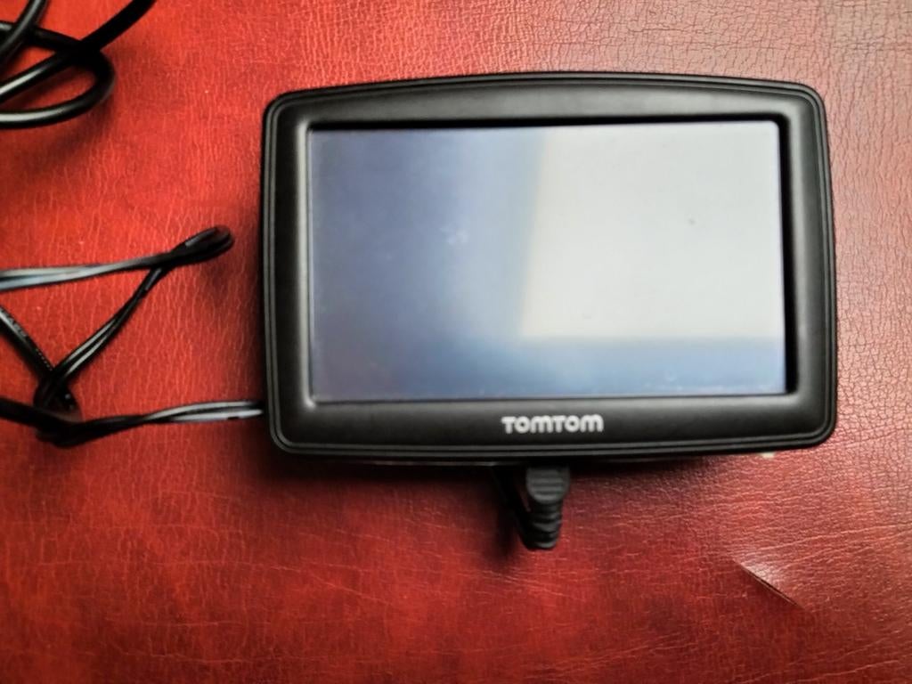 Oude TomTom navigatie met accessoires, Ophalen of Verzenden, Gebruikt