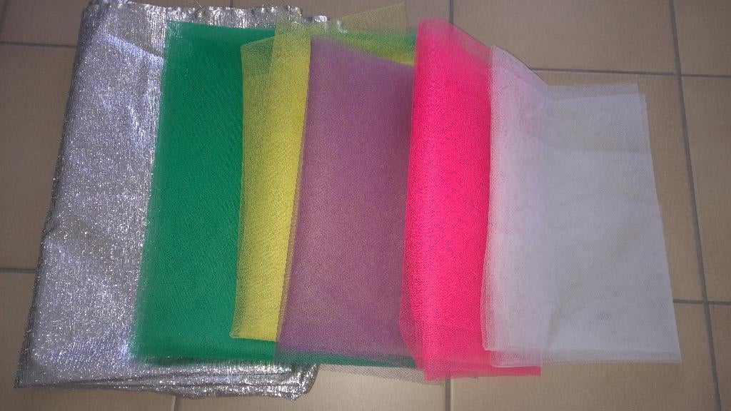 Knutselen: gaas / glitters / sterretjes, Hobby en Vrije tijd, Knutselen, Ophalen of Verzenden, Zo goed als nieuw