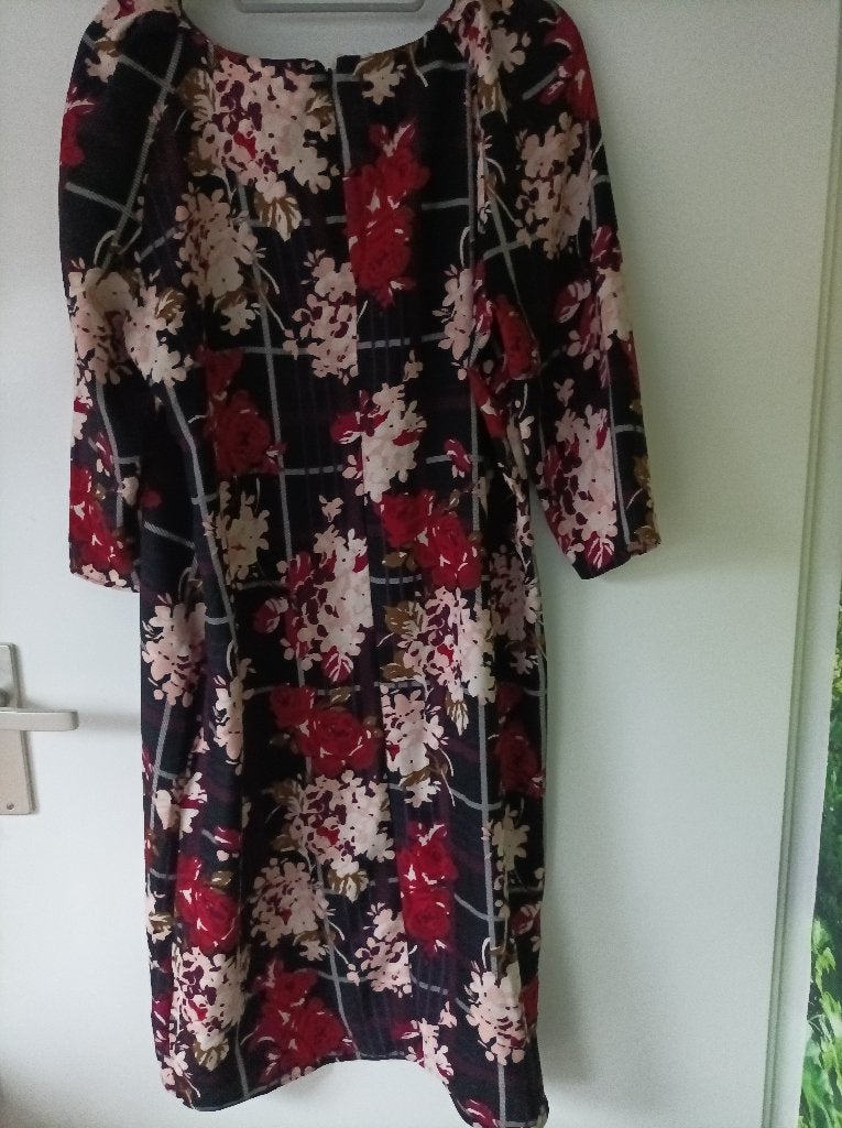 Jurk, Kleding | Dames, Maat 42/44 (L), Ophalen of Verzenden, Boven de knie, Rood