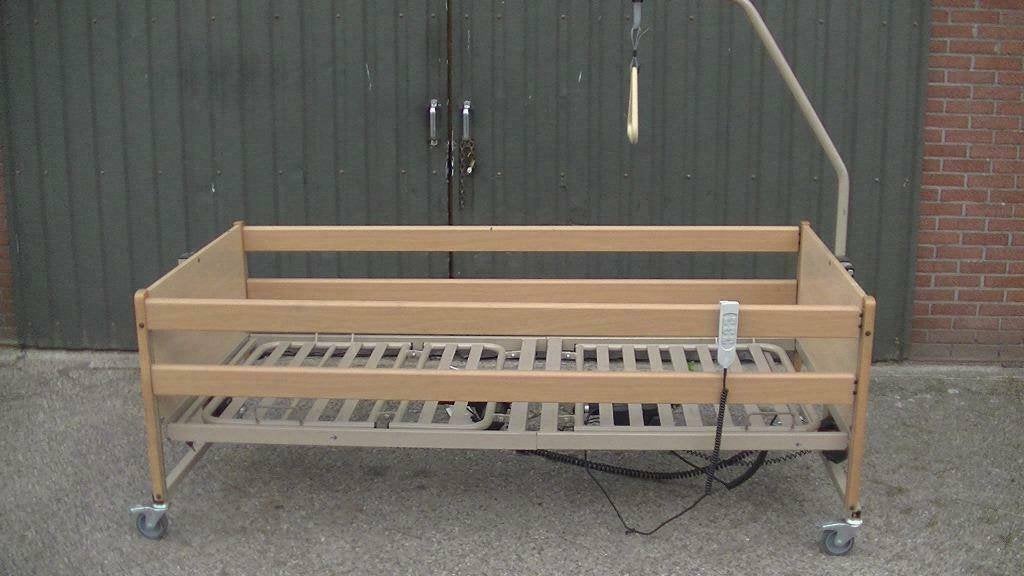 💥Hoog laag bed electrisch verzorgings bed 💥, Diversen, Ophalen, Gebruikt