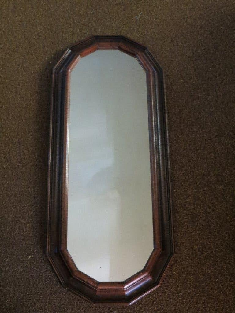 Ovalen spiegel met donkerbruine houten rand. Wandspiegel, Ophalen, Minder dan 50 cm, Gebruikt, Minder dan 100 cm