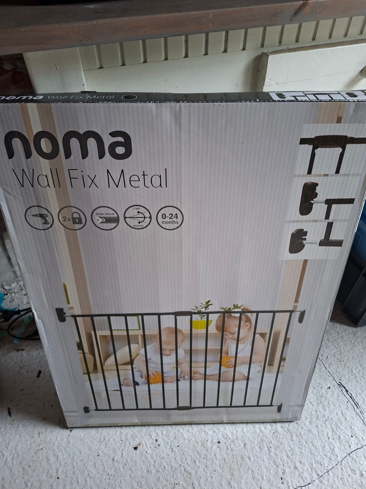 Noma Wall Fix Metal veiligheidshekje, Ophalen, Nieuw, Metaal of IJzer, Schroefhekje