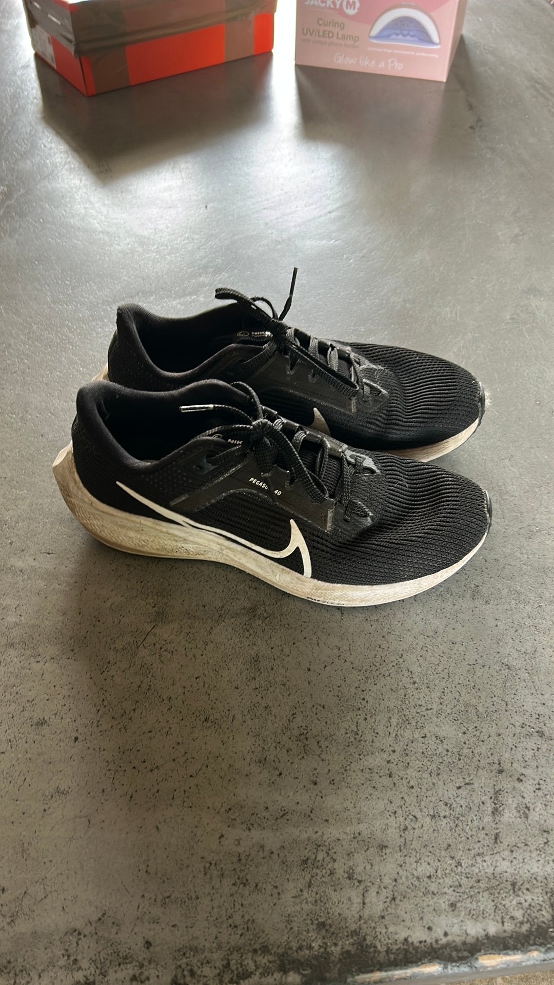 Nike Pegasus, Ophalen of Verzenden, Zo goed als nieuw, Schoenen