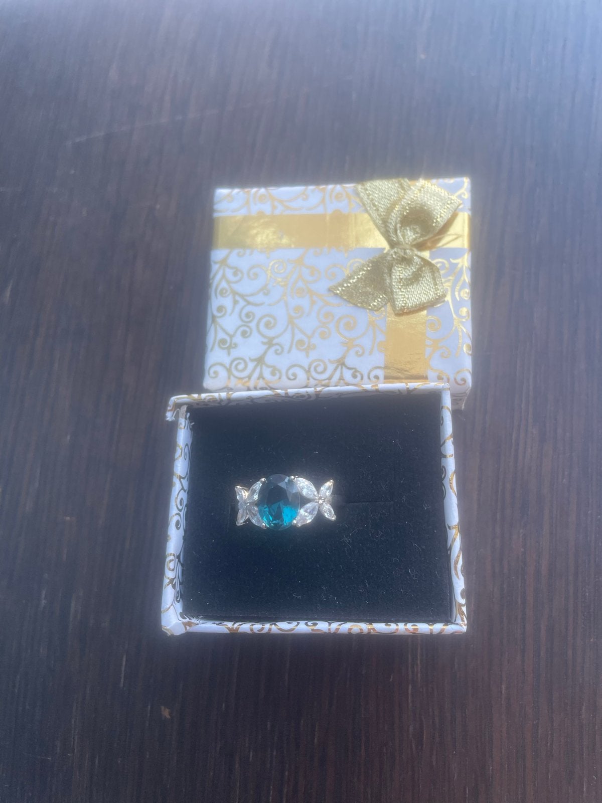 Zilveren ring maat 18 met blauwe edelsteen, 18 tot 19, Ophalen of Verzenden, Zo goed als nieuw, Met edelsteen