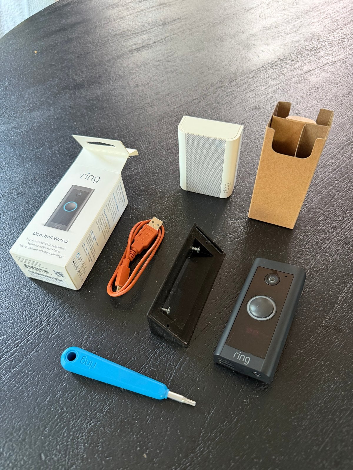 Ring Doorbell Wired met Chime en hoekprofiel, Ophalen of Verzenden, Zo goed als nieuw, Compleet systeem, Beweging