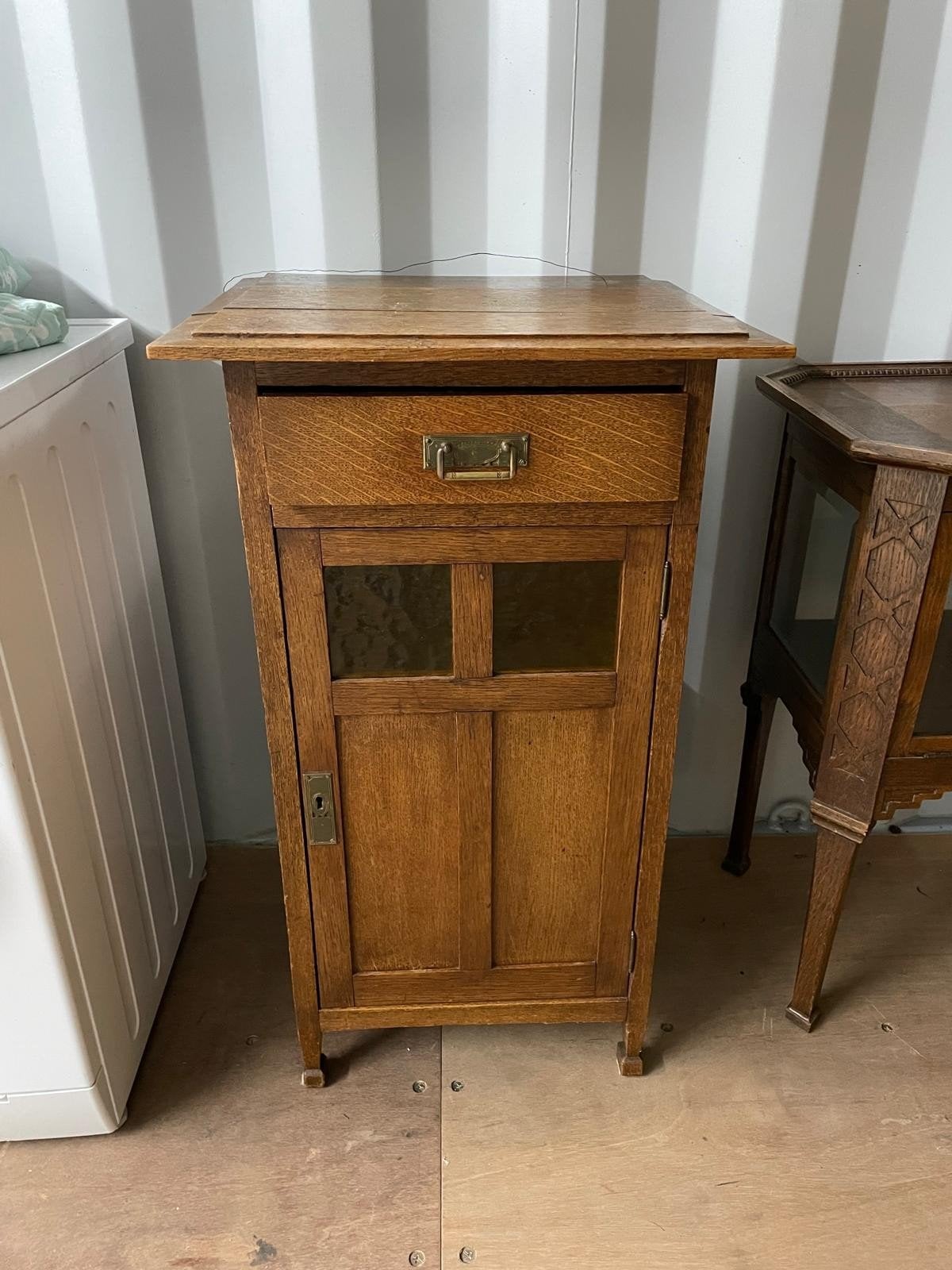 Antieke eikenhouten kast "potkastje pokastje" met lade, Antiek en Kunst, Ophalen