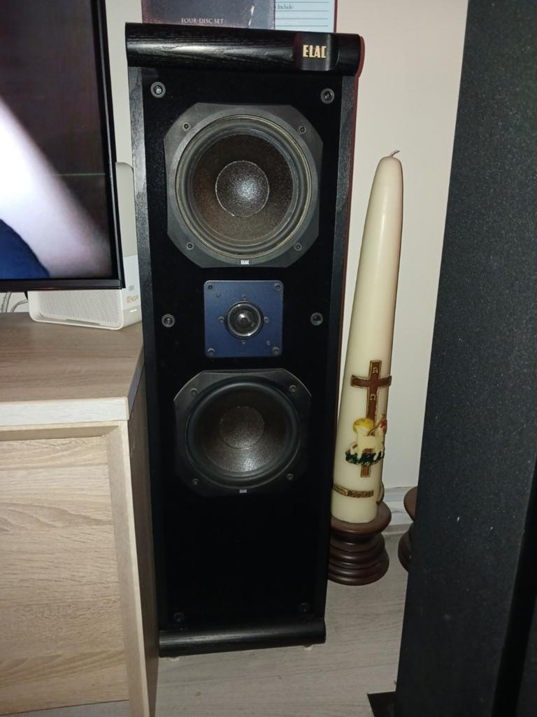 2 Schitterende ELAC EL 110 speakers

110/140 Watt (ipst), Audio, Tv en Foto, Luidsprekers, Zo goed als nieuw, 120 watt of meer
