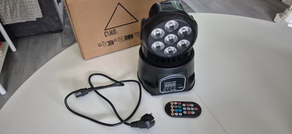 LED Moving Head Licht met Afstandsbediening, Ophalen of Verzenden, Zo goed als nieuw, Licht, Geluidgestuurd