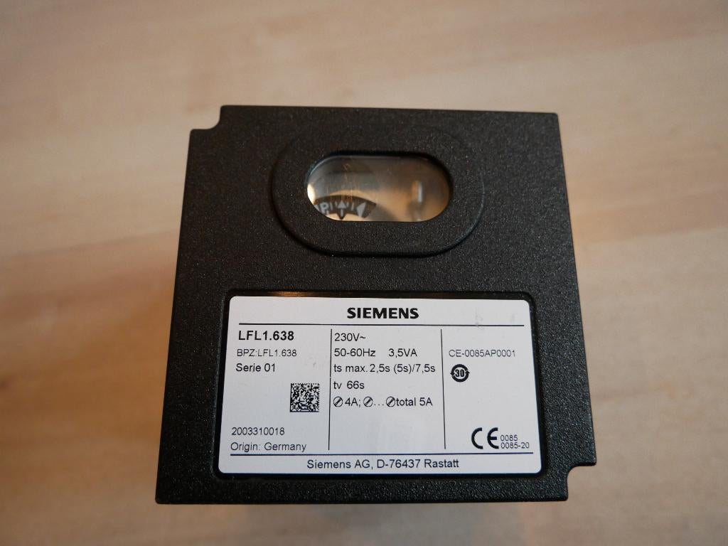 Siemens LFL1.638 branderautomaat, Ophalen of Verzenden, Zo goed als nieuw