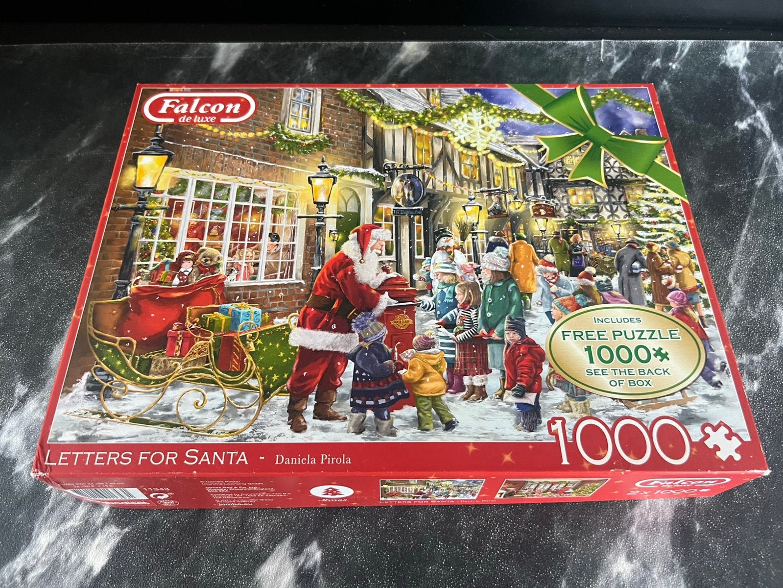 Falcon 2x 1000 stukjes puzzel Letters to Santa & Cozy Kerst, Ophalen of Verzenden, 500 t/m 1500 stukjes, Zo goed als nieuw