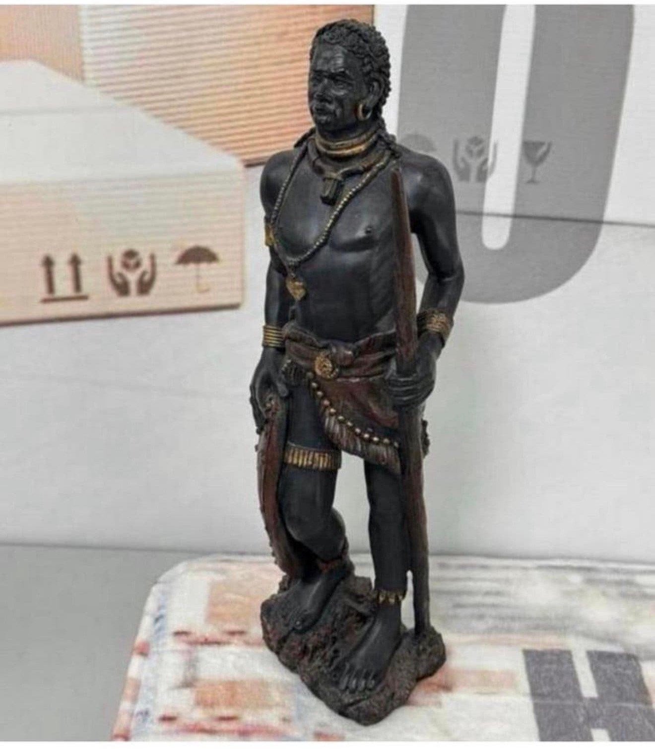 Afrikaanse krijger jager speer Zuid-Afrika 35cm Beeld kunst, Ophalen of Verzenden, Houtsnijwerk
