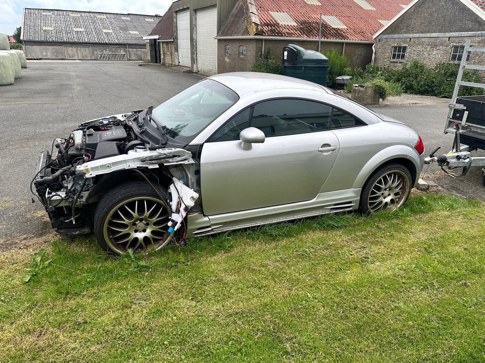 Audi TT - Lichte schade, ideaal voor onderdelen, Auto diversen, Zilver of Grijs, Benzine, Coupé, Audi