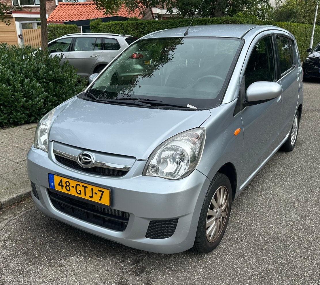 Cuore 5D automaat werkende airco bomvol, Auto's, Stof, 600 kg, 18 €/maand, 4 stoelen