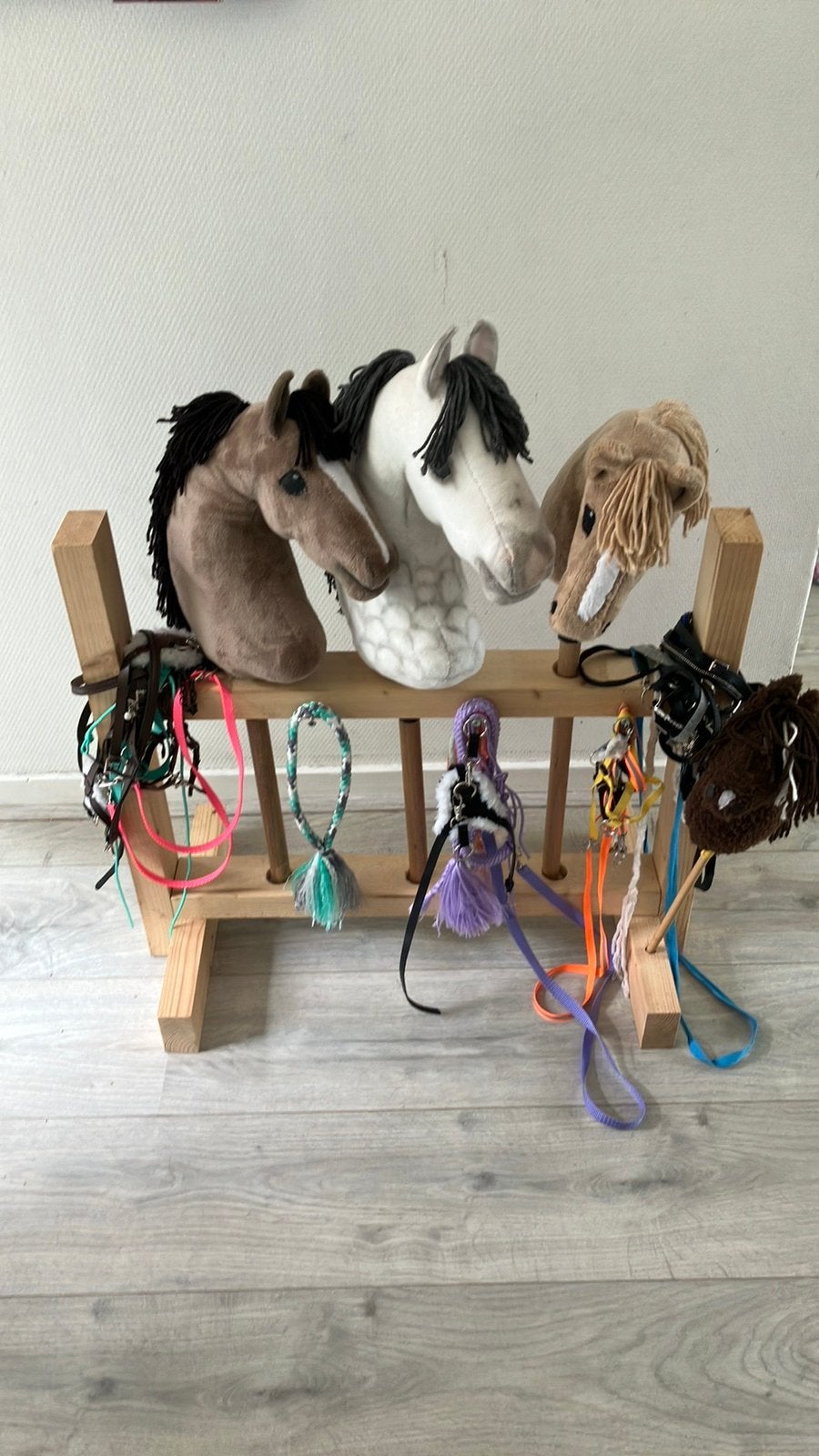 Hobbyhorse houten stal EXCLUSIEF HOBBYHORSES, Hobby en Vrije tijd, Overige Hobby en Vrije tijd, Ophalen