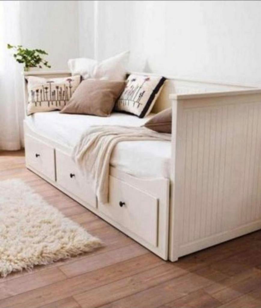 Ikea Hemnes sofa bed in perfect condition,2 mattresses, Huis en Inrichting, Ophalen of Verzenden, Zo goed als nieuw, Tweepersoons