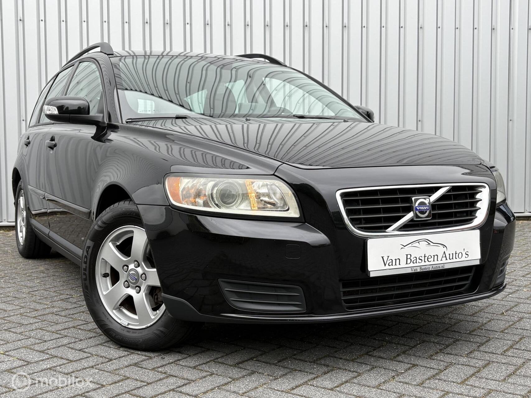 Volvo V50 1.8 Momentum | 125pk |1e eig | Dealer | Youngtimer, Voorwielaandrijving, Dealer onderhouden, 125 pk, 4 cilinders