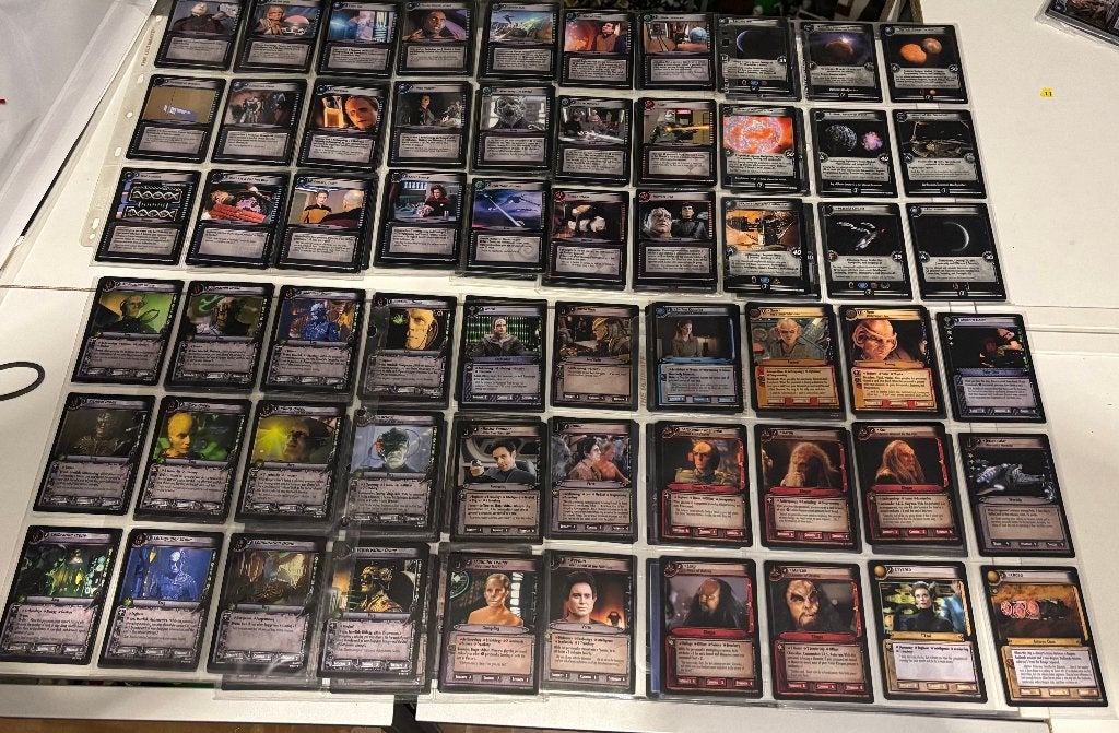 Star Trek CCG second call to arms set (190 vd 208 cards), Hobby en Vrije tijd, Verzamelkaartspellen | Overige, Ophalen of Verzenden