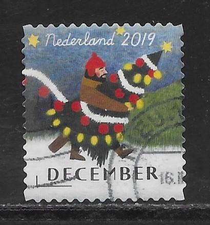 2019, Decemberzegel, Man met kerstboom [3807] (K1918), Ophalen of Verzenden