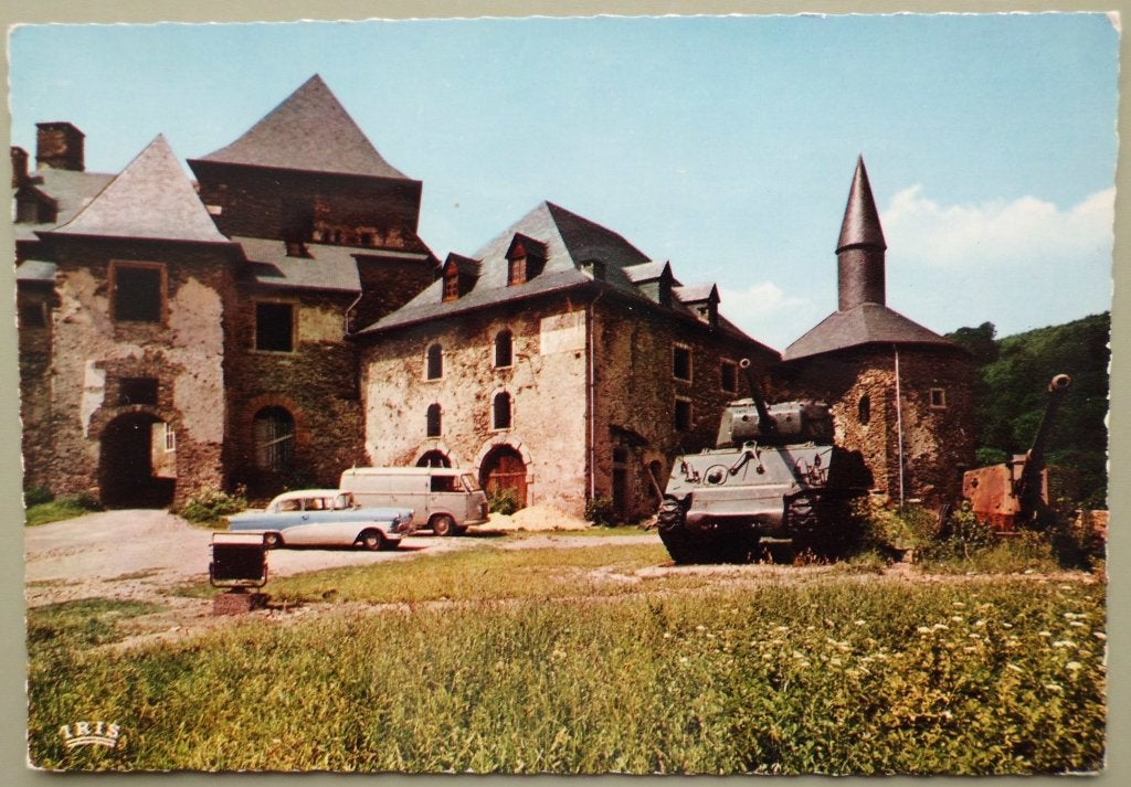 Clervaux - Luxemburg - Tank - oude autos - Opel Rekord P1, Ophalen of Verzenden, 1960 tot 1980, Ongelopen, België en Luxemburg