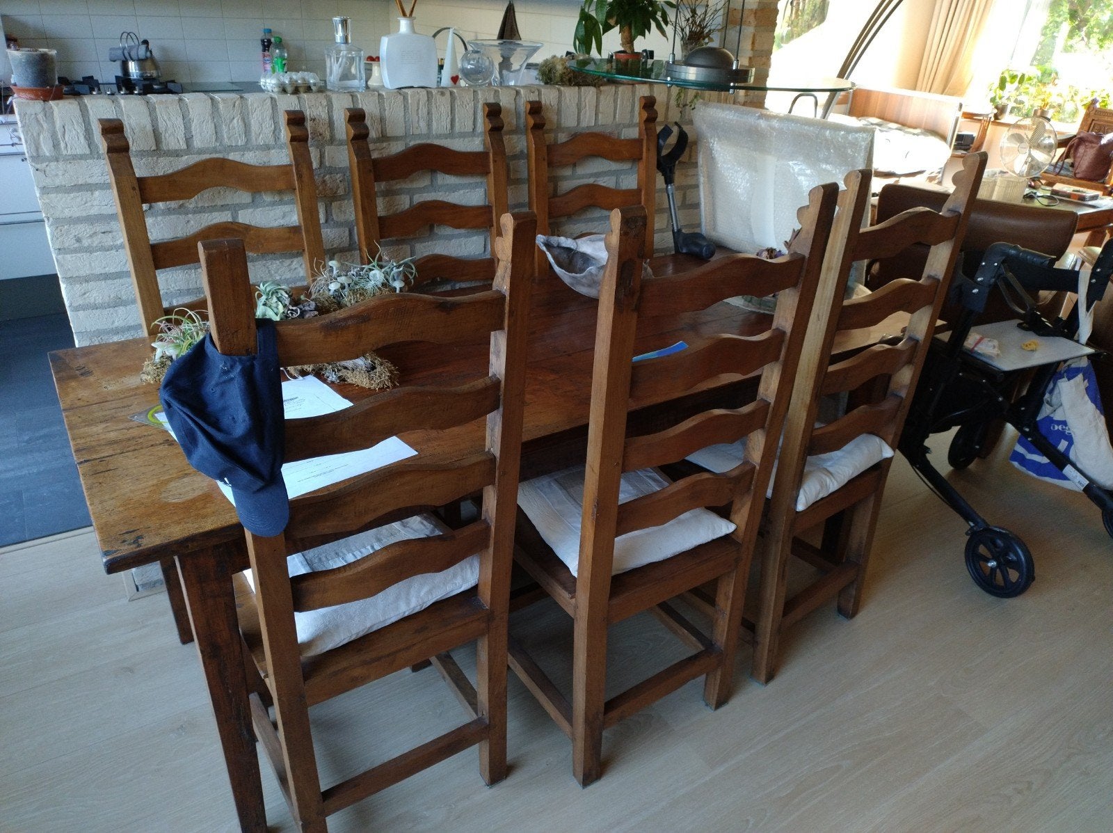 Tafel van sluisdeuren en zes klooster stoelen, Ophalen, Gebruikt