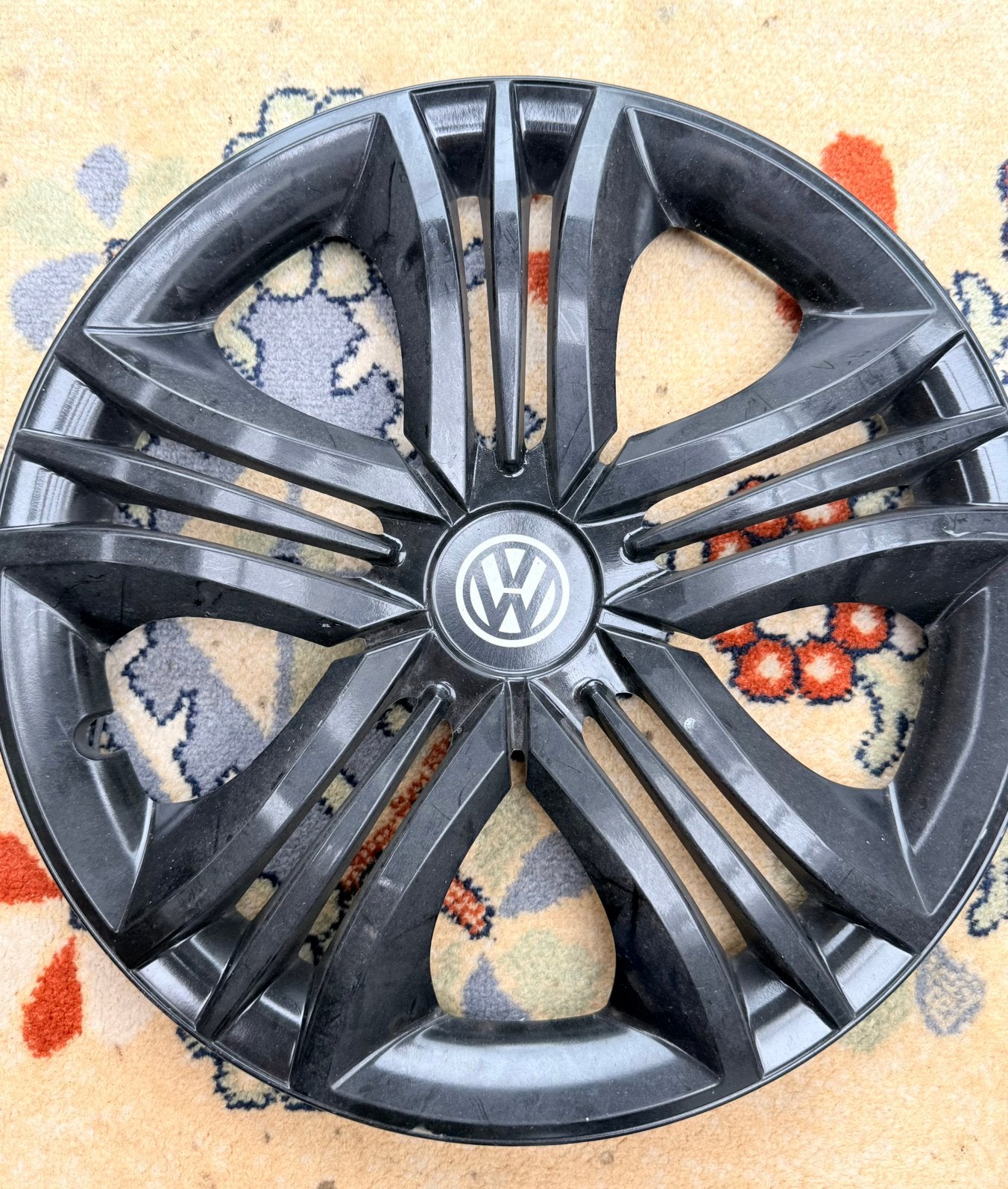 1 zwarte Wieldop Volkswagen, Ophalen of Verzenden, Gebruikt