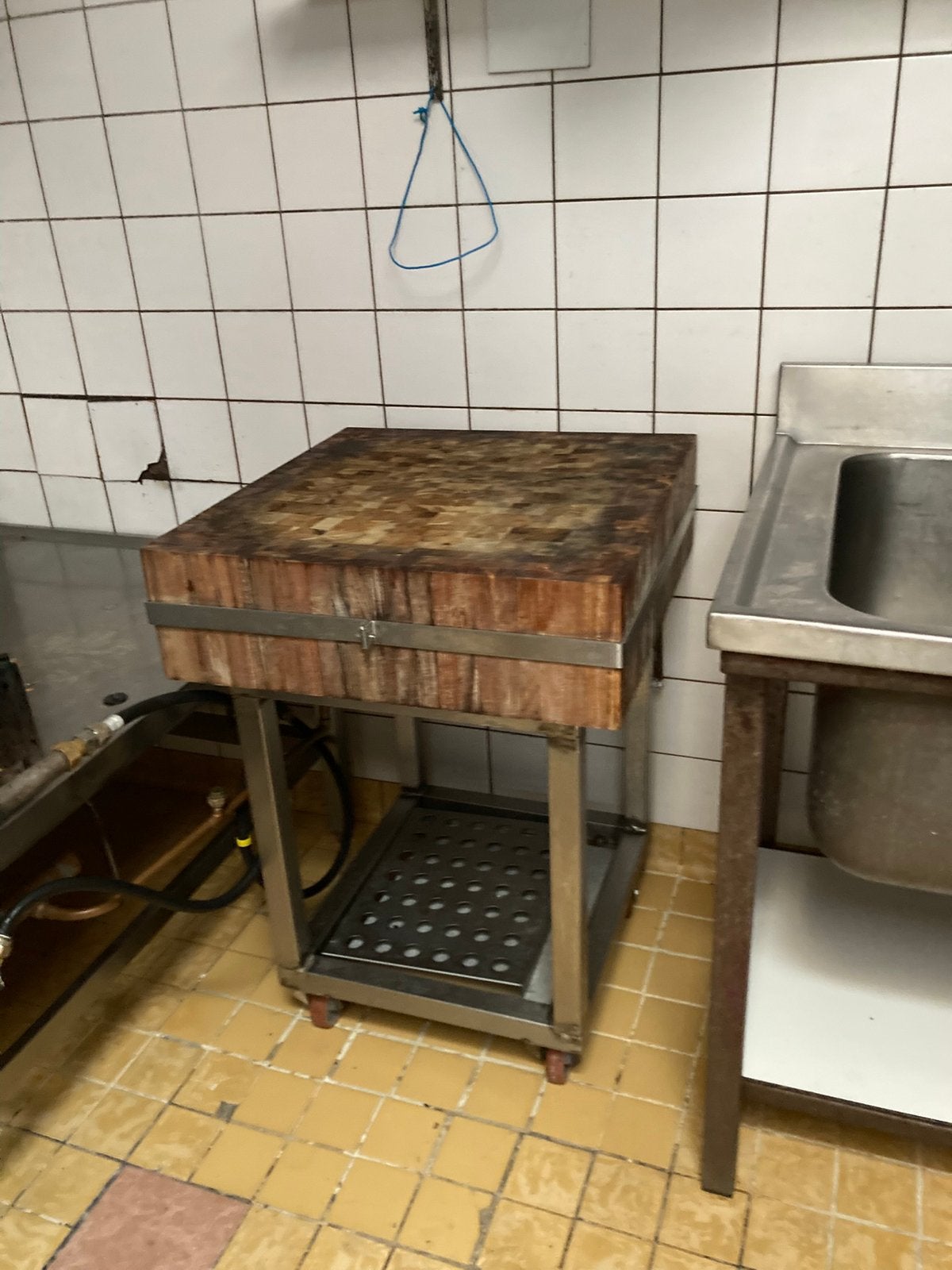 Professionele haktafel/blok, Ophalen of Verzenden, Gebruikt, Hout, Grijs