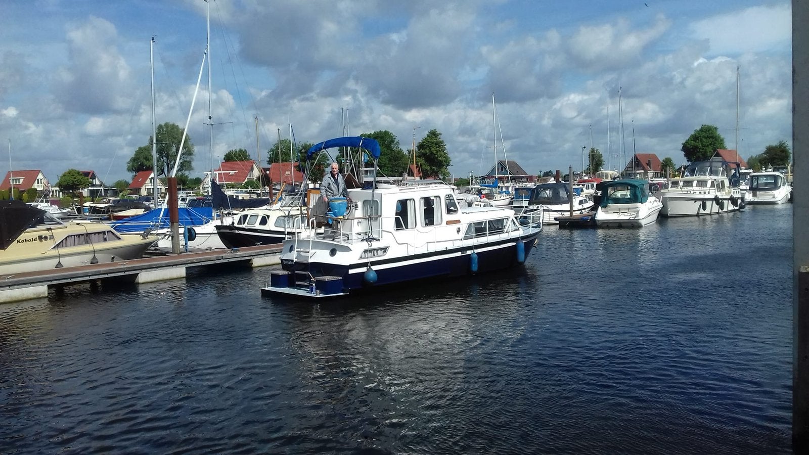 Heerlijke motorboot, Drie personen of meer