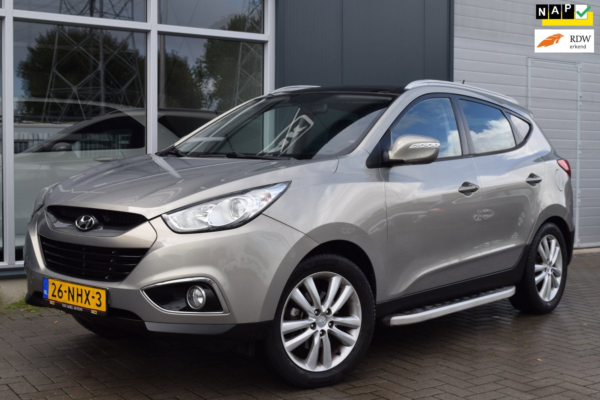 Hyundai Ix35 2.0i i-Catcher | Automaat | Pano | NAP + APK 8-, Gebruikt, Zwart, 4 cilinders, 163 pk