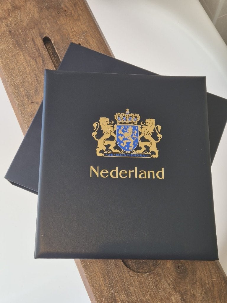 DAVO De Luxe VI Album Nederland 2007-2010, Verzenden, Verzamelalbum