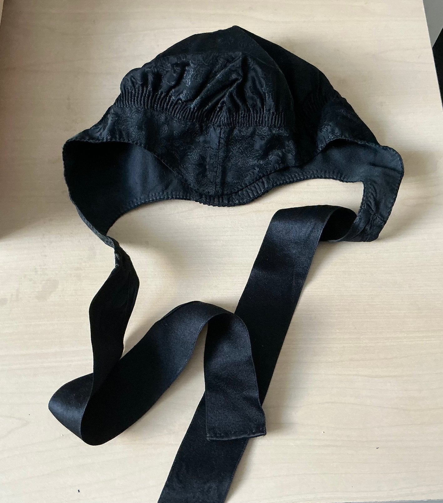 Staphorst, zwarte onder muts, Verzenden, Dames