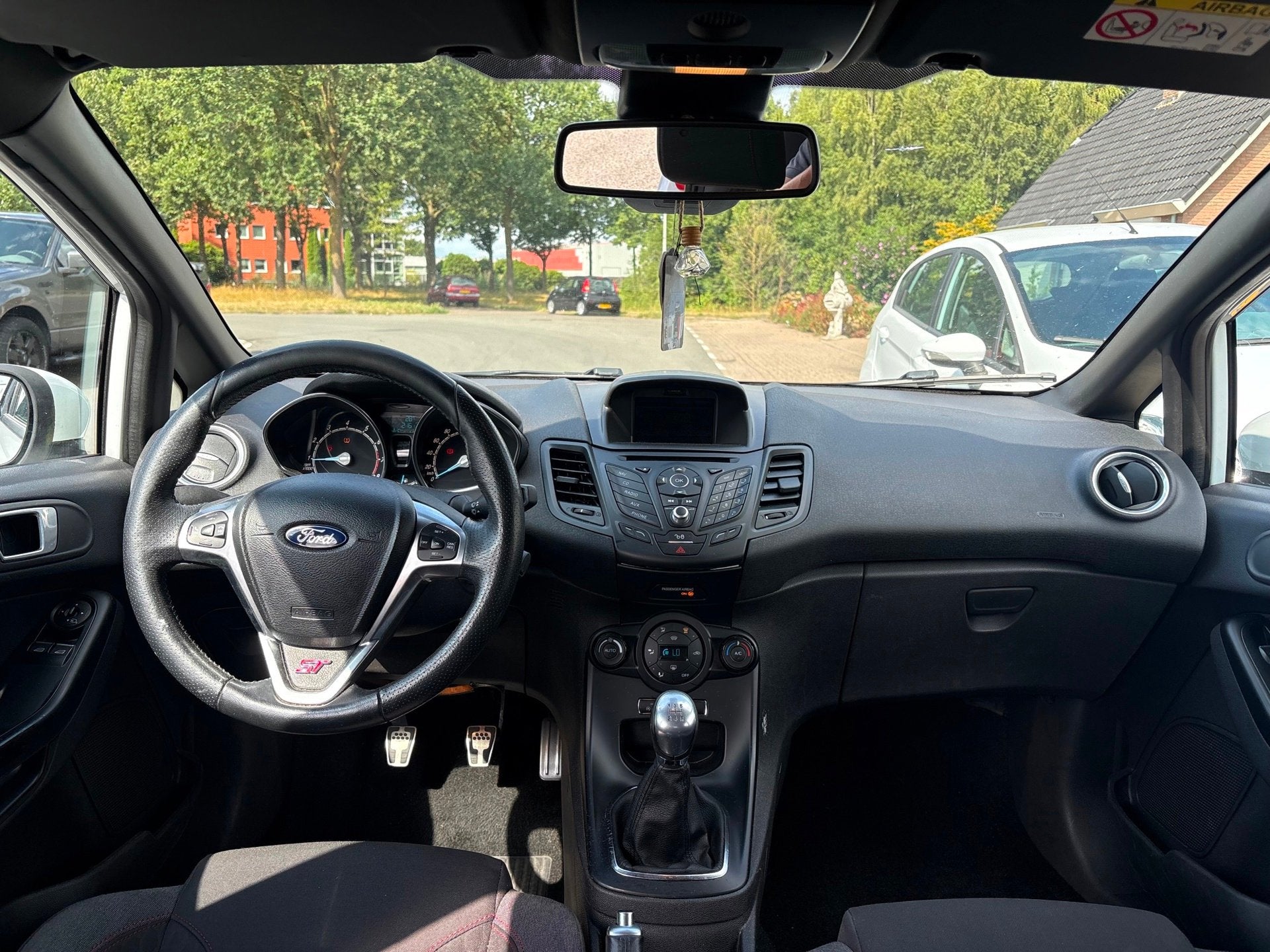 Ford Fiesta 1.0 EcoBoost ST Line CRUISE/NAVI/NAP/ONDERHOUDEN, Voorwielaandrijving, 101 pk, Euro 6, Origineel Nederlands