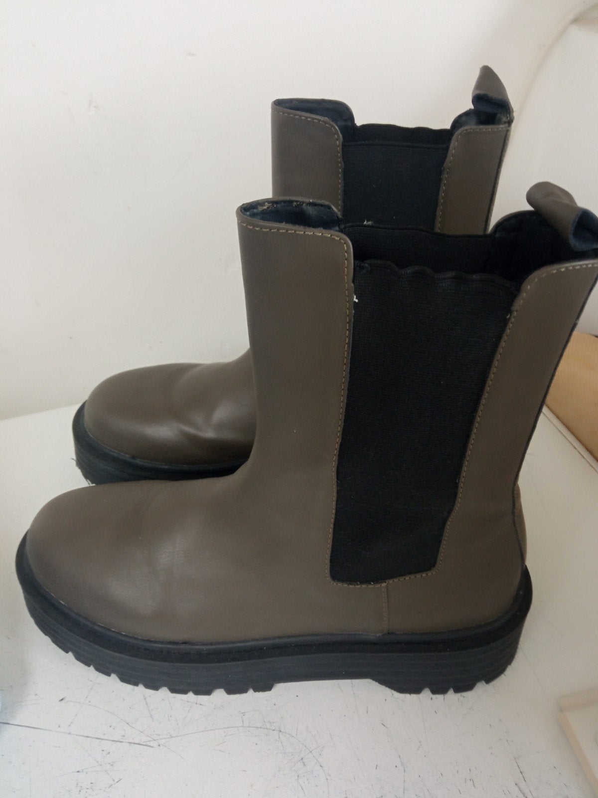 Stoere laarsjes  maat 40 Pull&bear, Lage of Enkellaarzen, Ophalen of Verzenden, Zo goed als nieuw, Pull & Bear