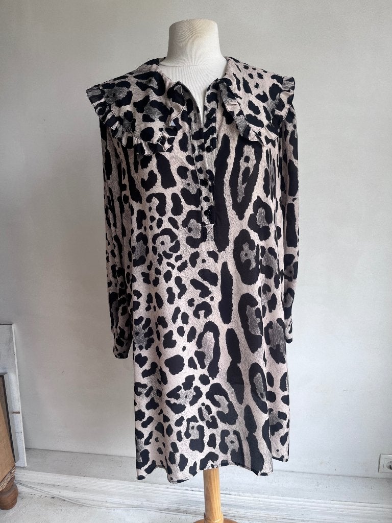 les jumelles jurk panter maat m, Maat 38/40 (M), Verzenden, Zo goed als nieuw, Knielengte