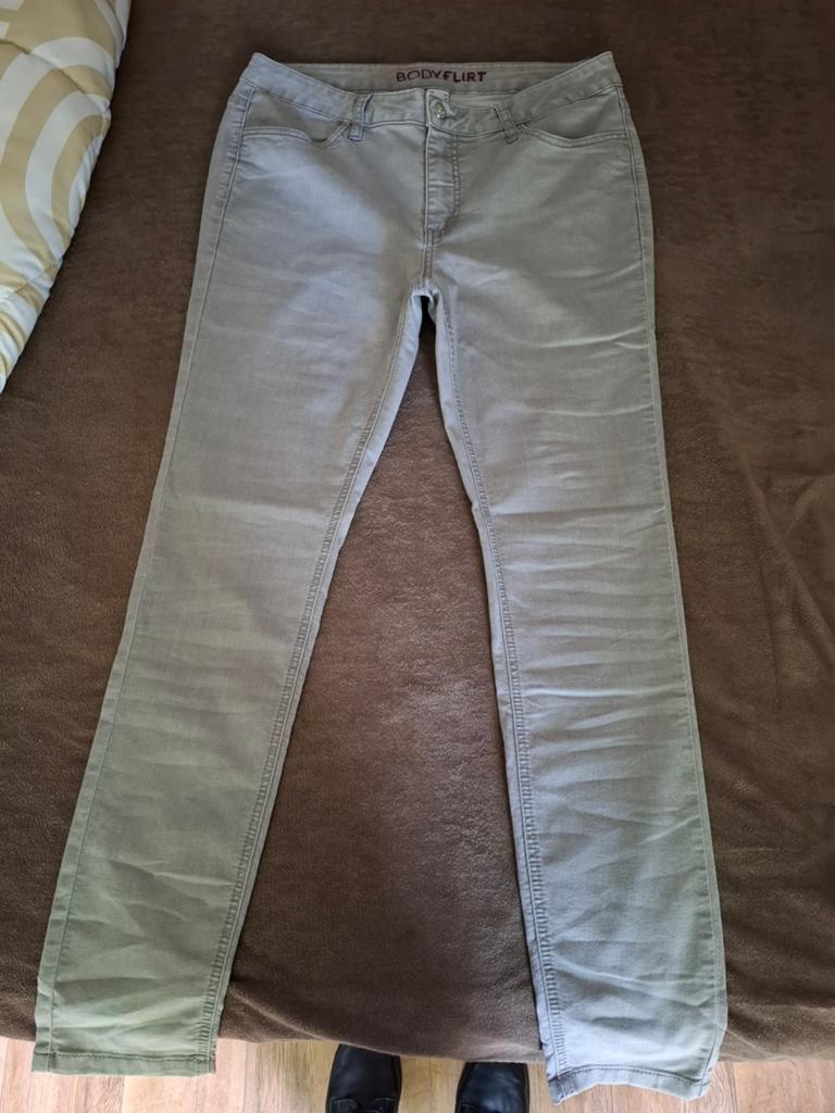 Nieuwe zomer jeans maat 40, Bonprix bodyflirt, Nieuw, Ophalen of Verzenden, W30 - W32 (confectie 38/40)