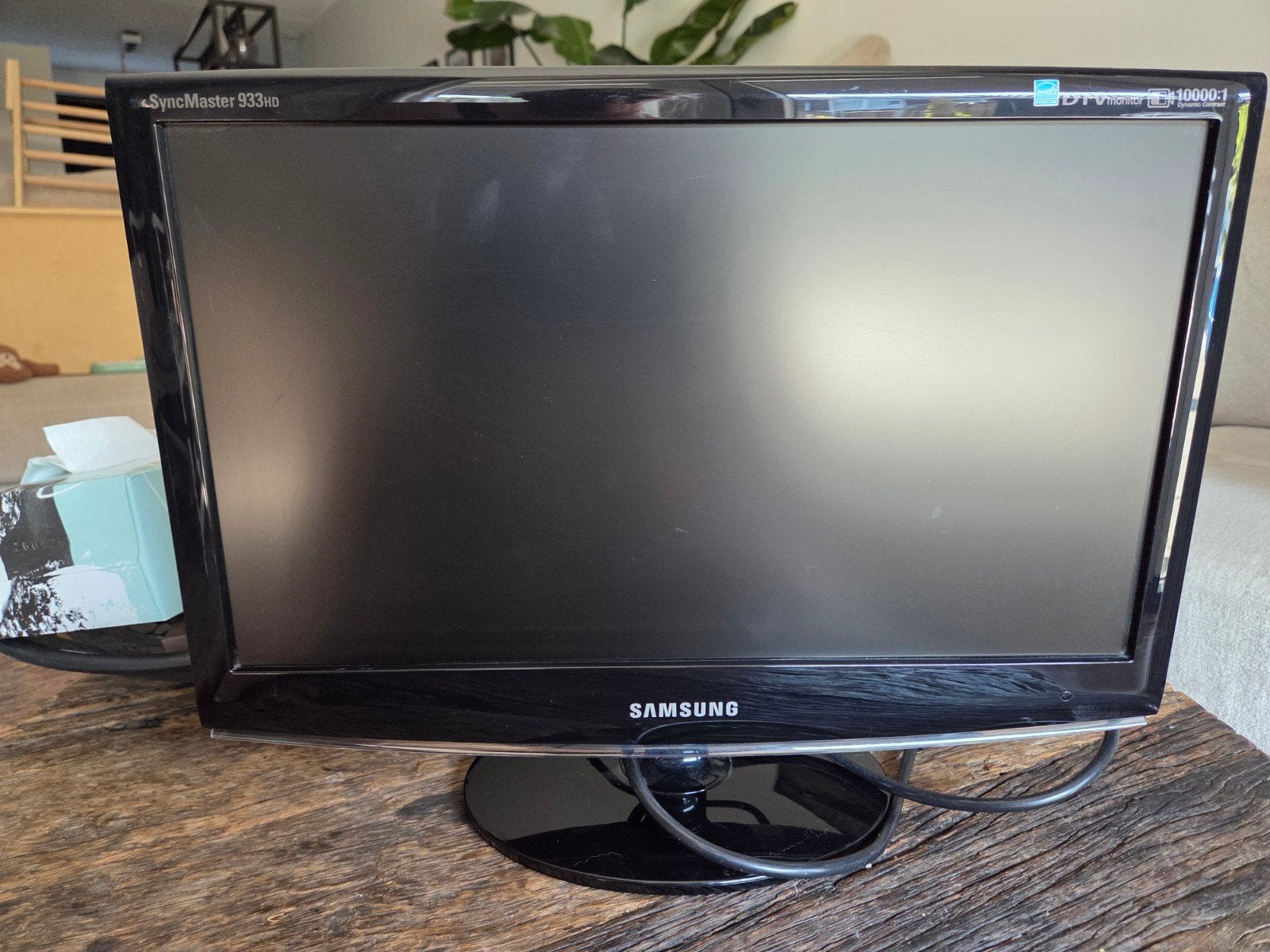 Kleine Samsung tv 19 inch, werkend te zien, Ophalen, 50 Hz, Zo goed als nieuw, Samsung