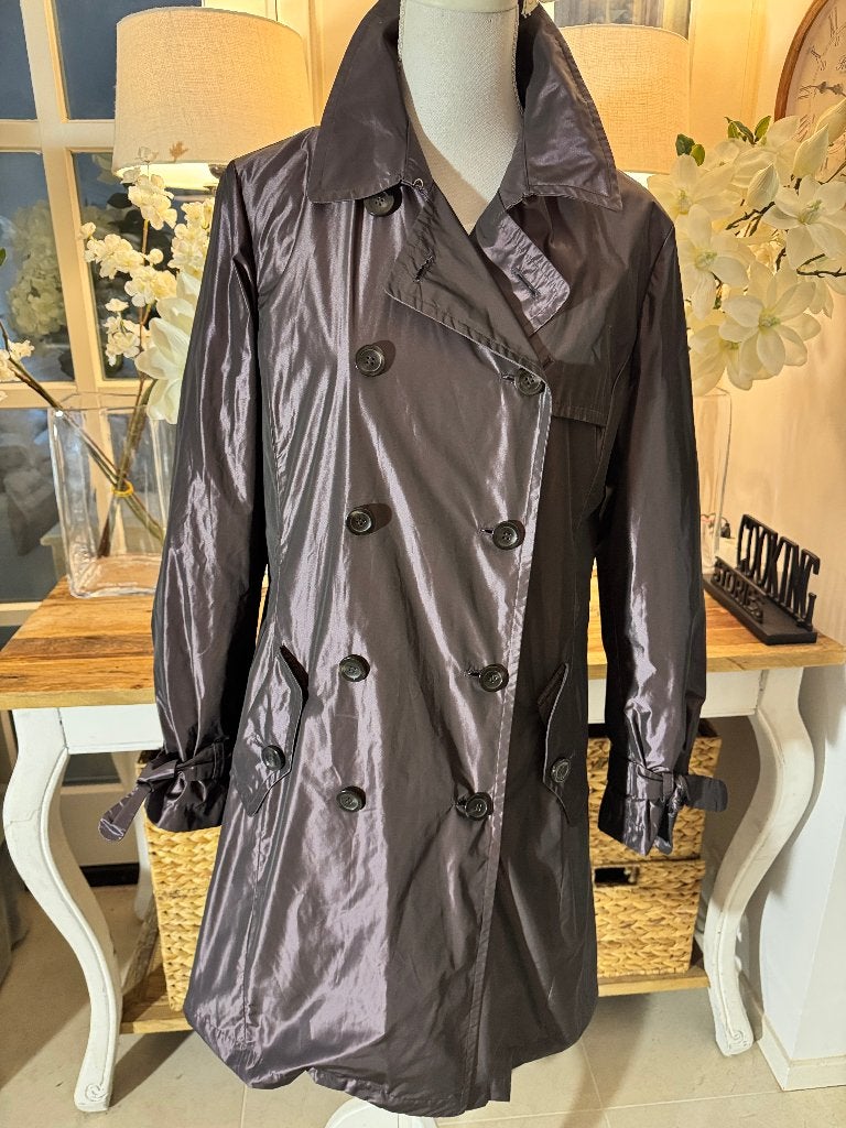 Chique, glanzende, Paarse jas Max Mara, 40/M, gedragen., Verzenden, Zo goed als nieuw, Maat 38/40 (M), Paars